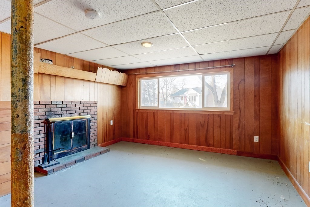 3 Hilltop Ave