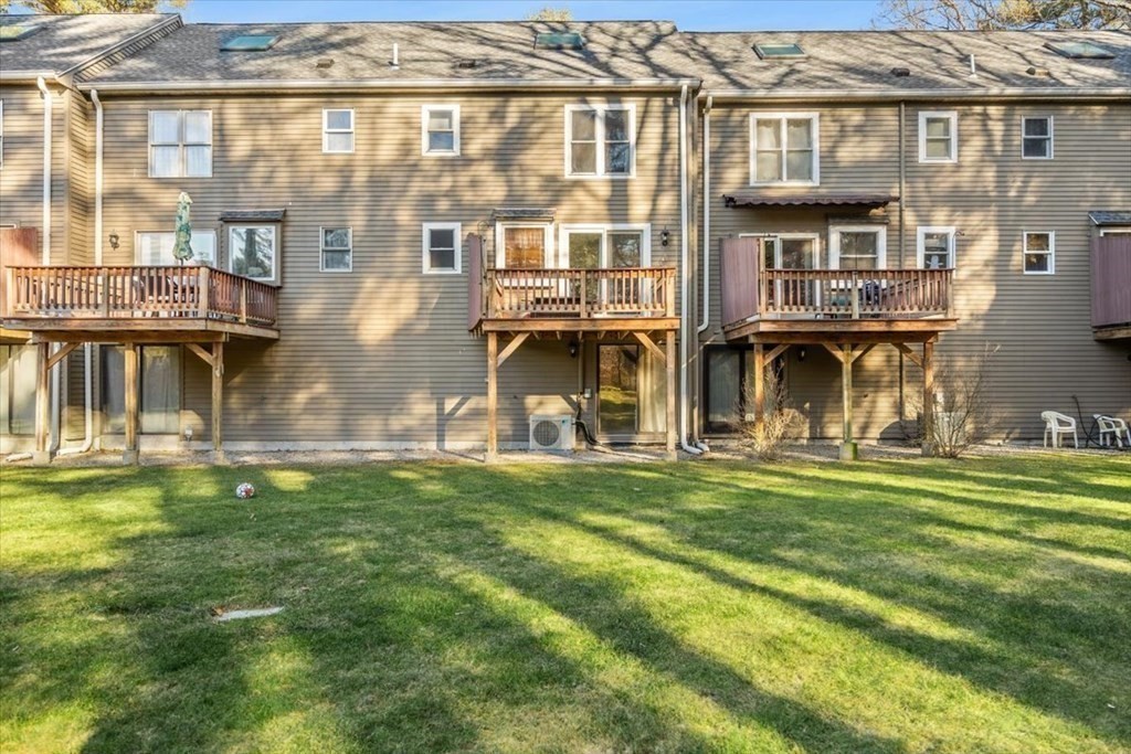10 Village Way # C