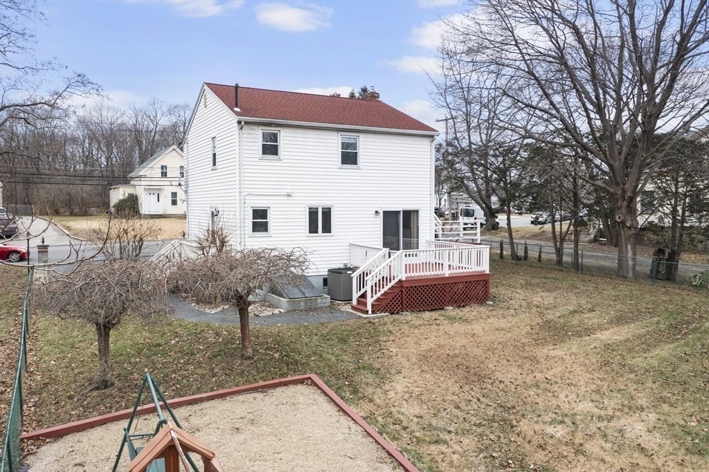 40 Charles St