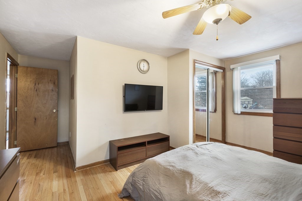 40 Charles St