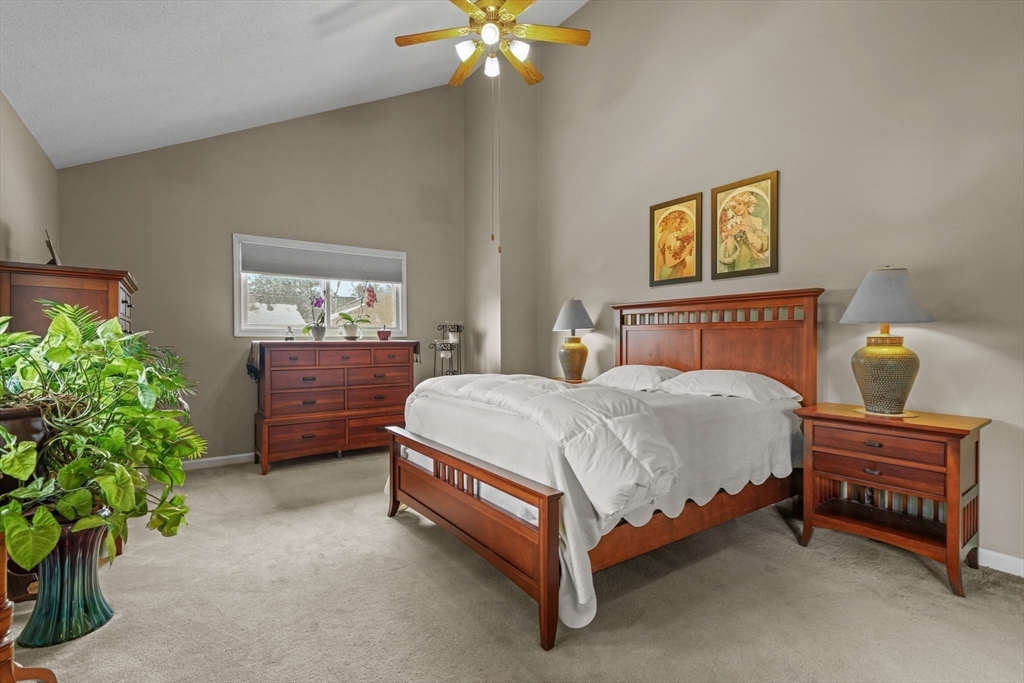 9 Manor House Ln # 27A