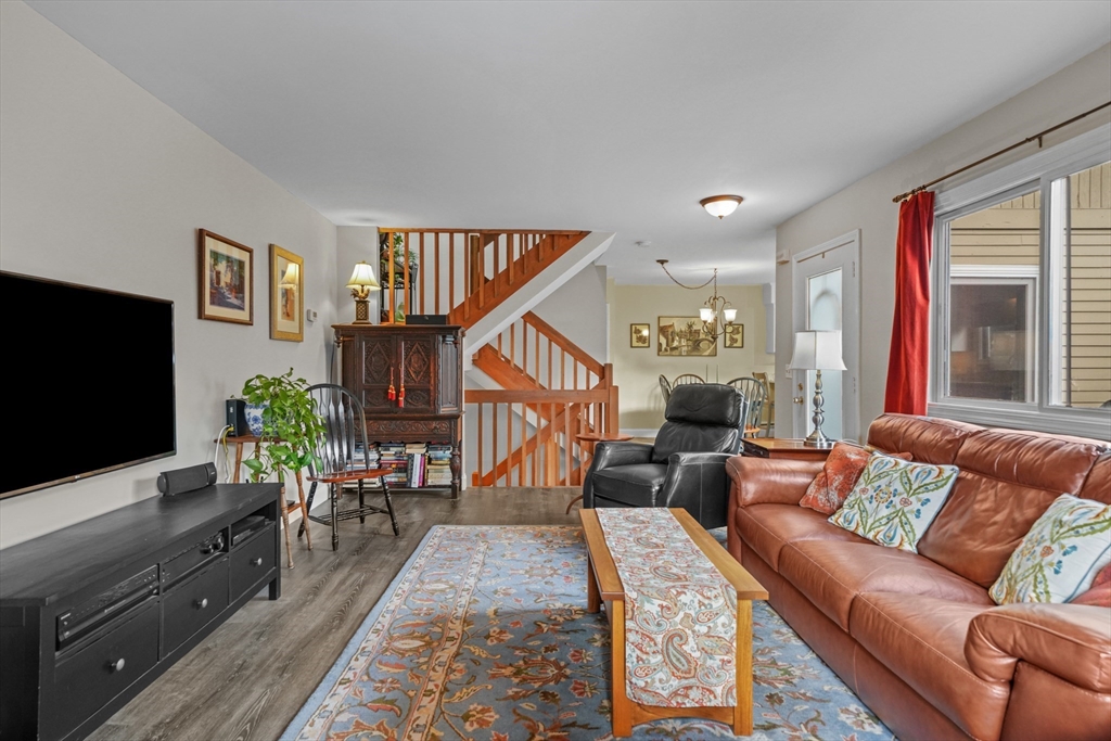 9 Manor House Ln # 27A