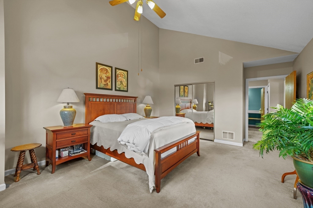 9 Manor House Ln # 27A