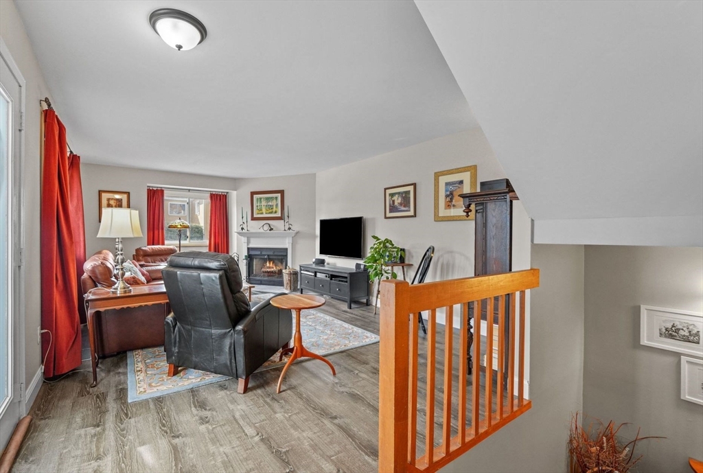9 Manor House Ln # 27A