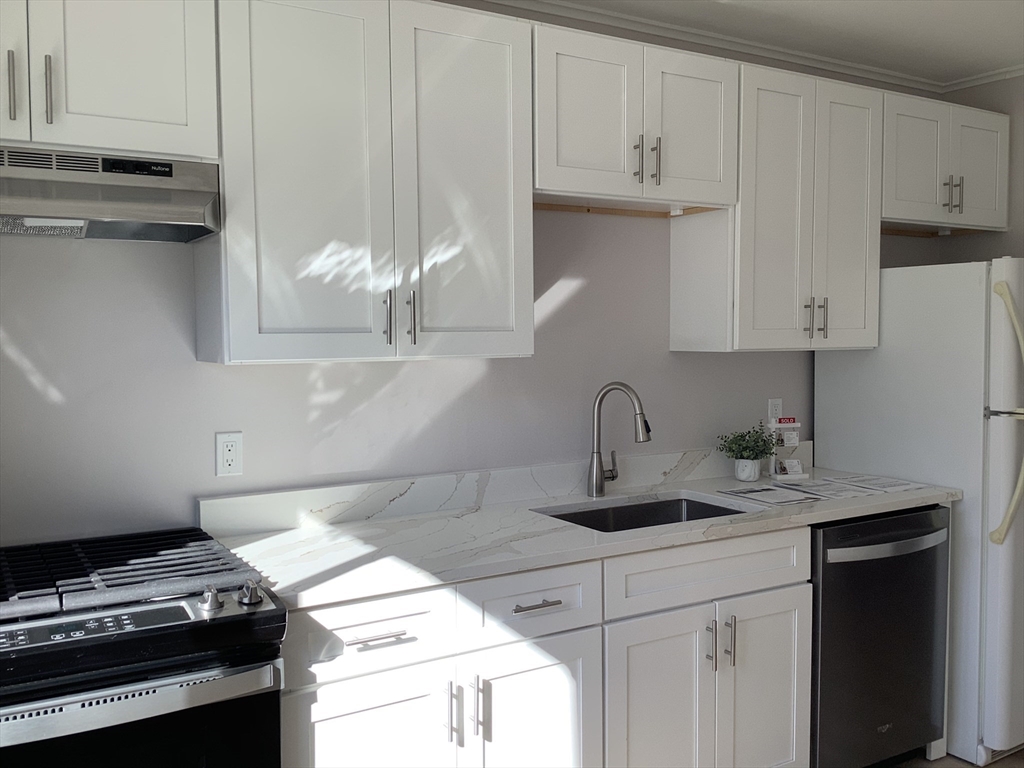 18 Bayberry Drive # 4