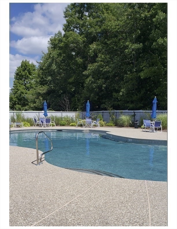 18 Bayberry Drive # 4