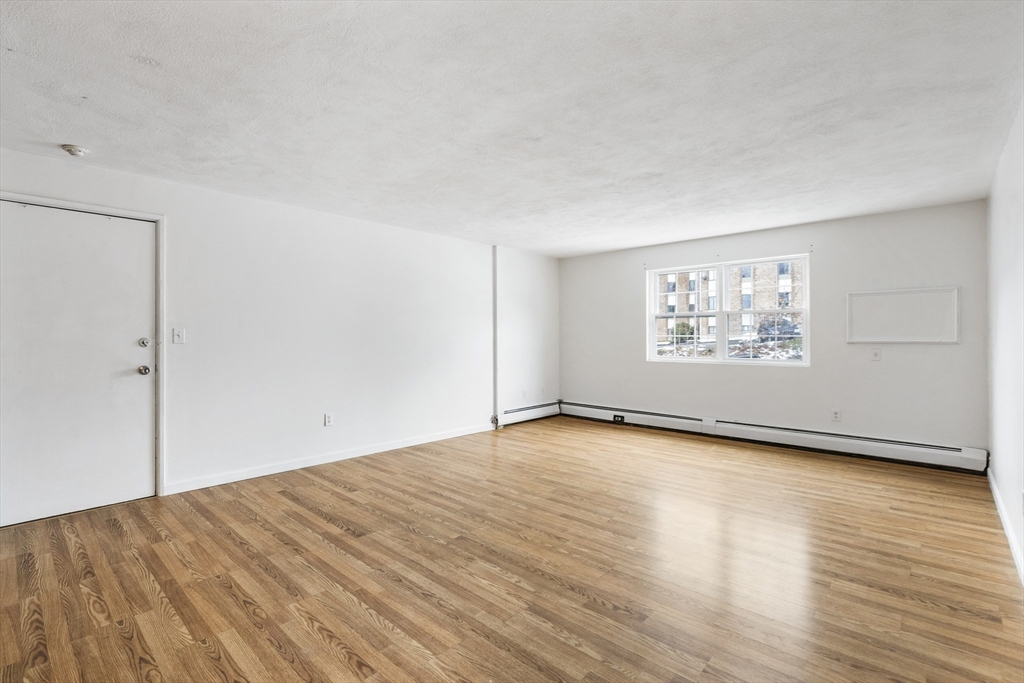 245 Boston Post Rd E # 7
