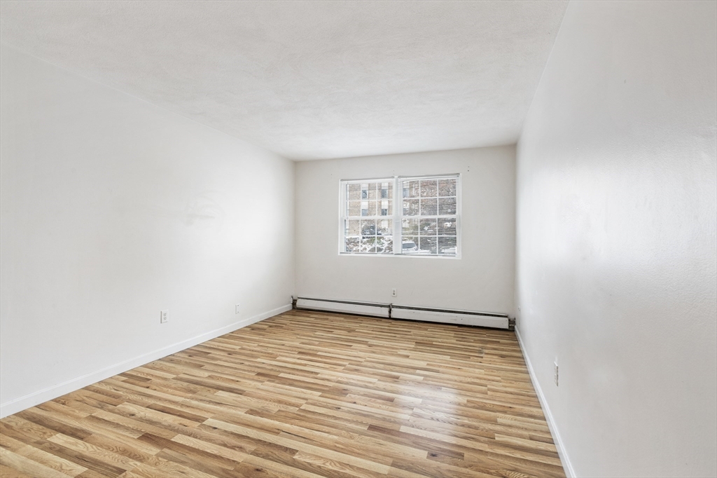 245 Boston Post Rd E # 7