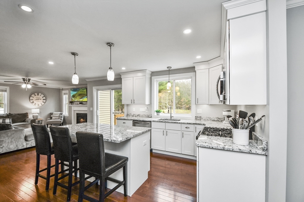 40 Excalibur Way