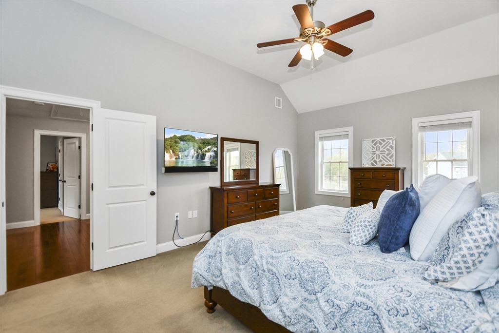 40 Excalibur Way