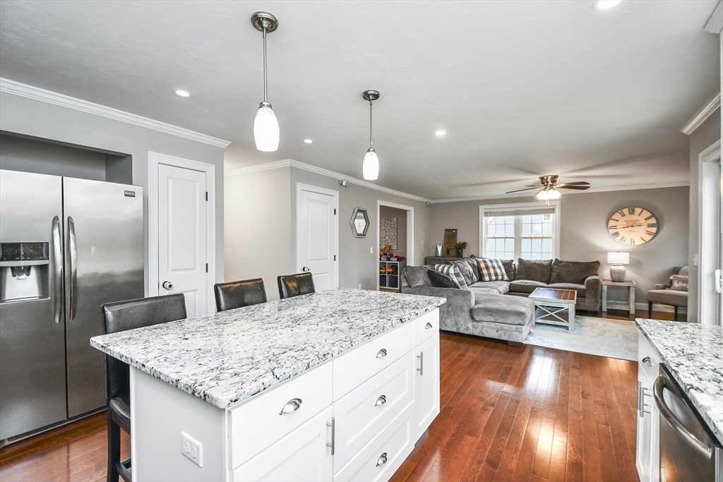 40 Excalibur Way