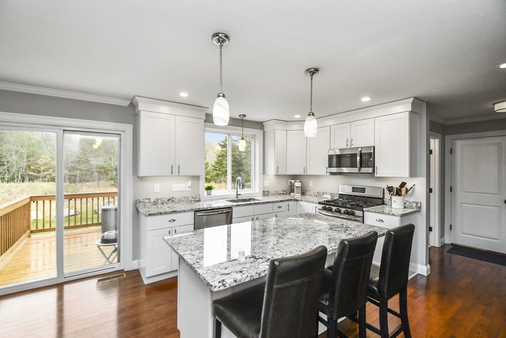 40 Excalibur Way