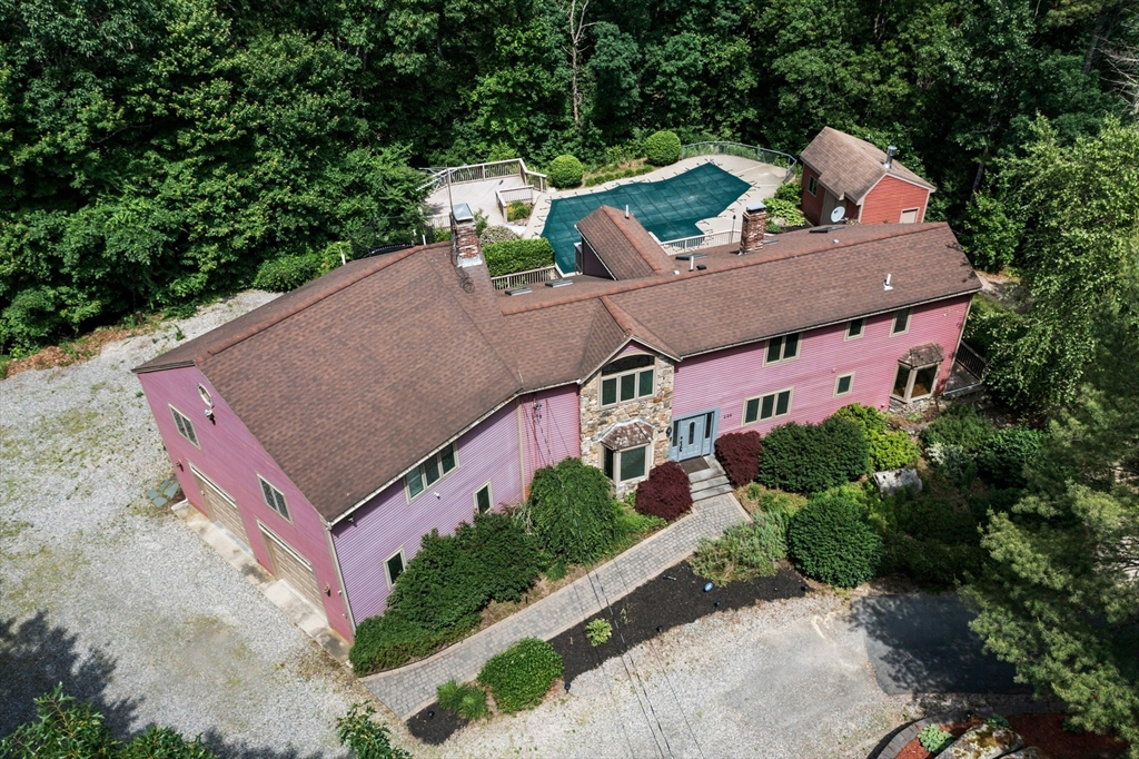 225 Wolomolopoag St