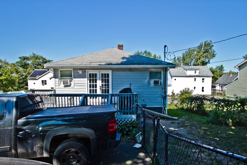 84 Orient St