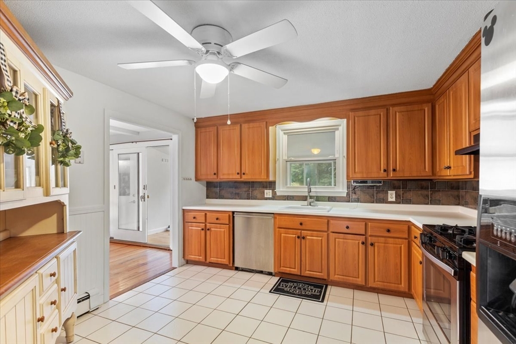 9 Georgia Dr