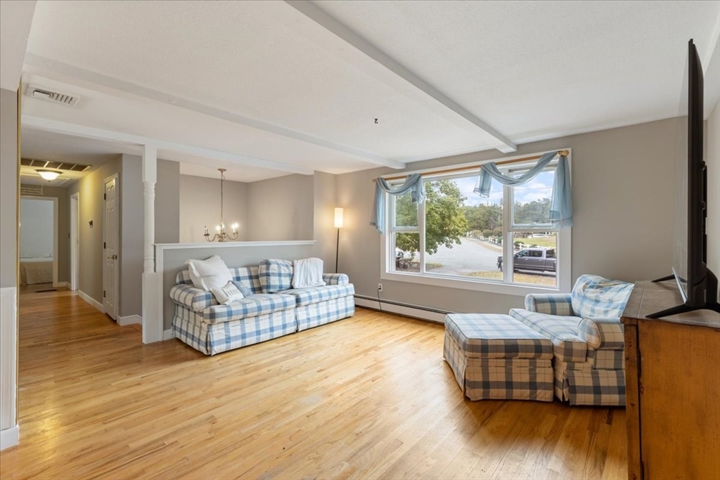 9 Georgia Dr