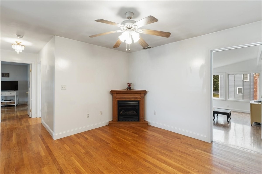 9 Georgia Dr
