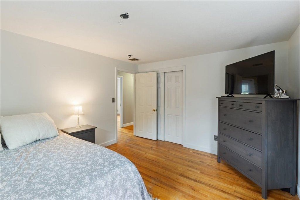 9 Georgia Dr