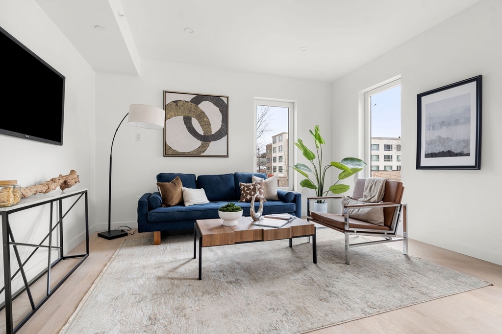 122 Washington Street # 23