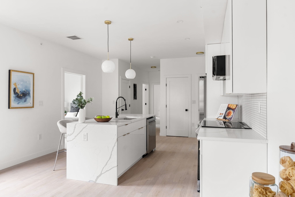 122 Washington Street # 23