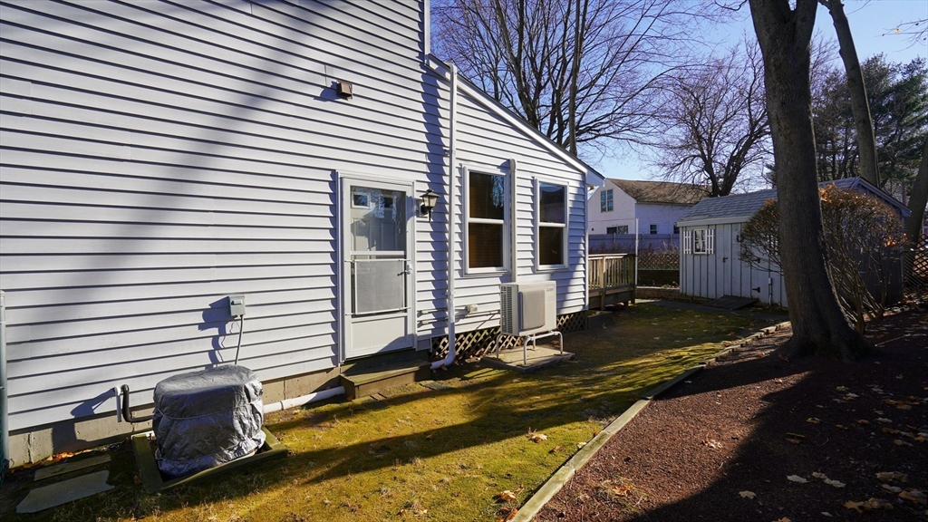 40 Lawn St
