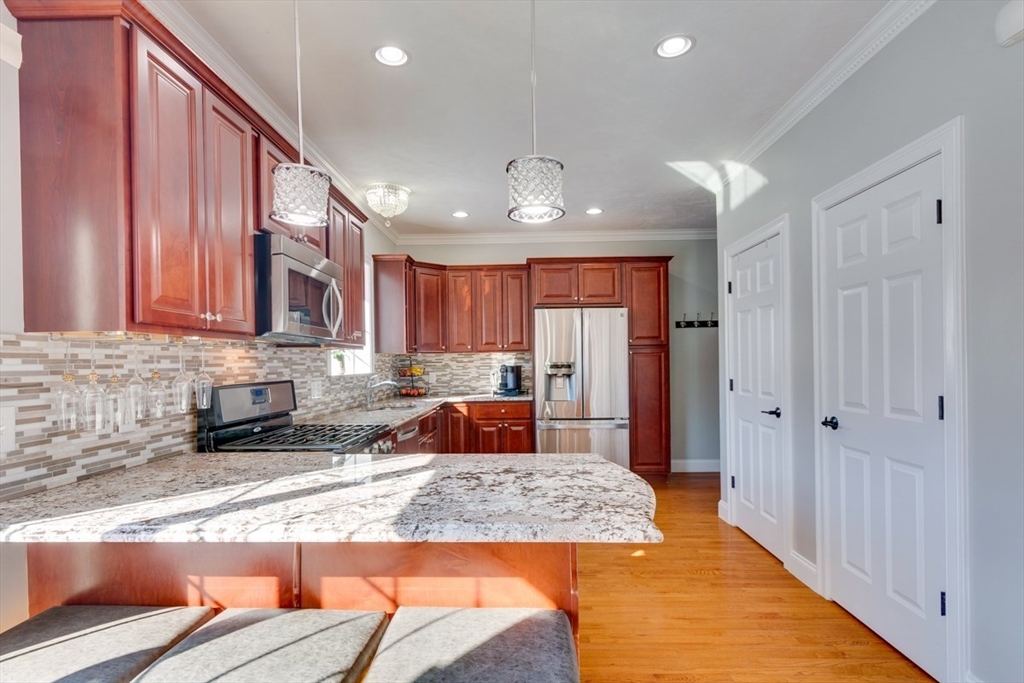 48 Zain Cir # 48