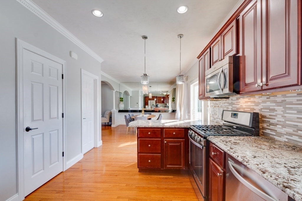48 Zain Cir # 48