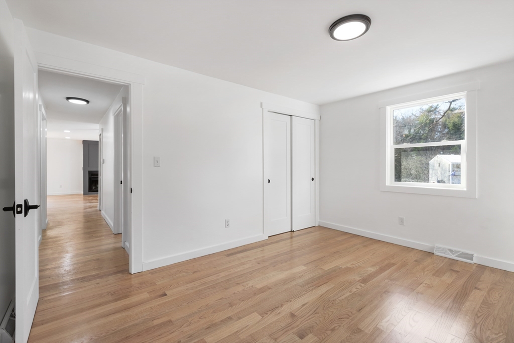 11 Adams St