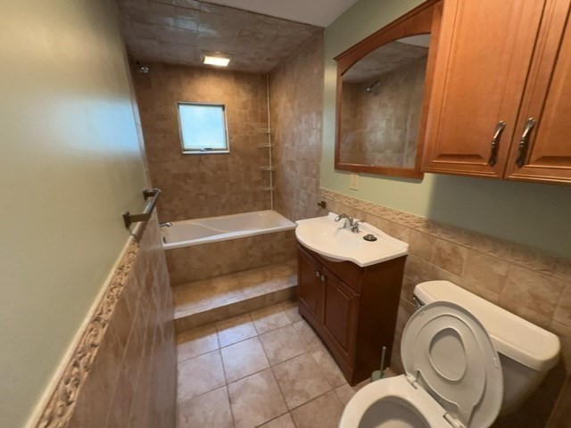 15-17 Atwood Ave