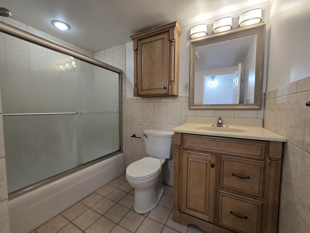 17 Skyline Dr # 3