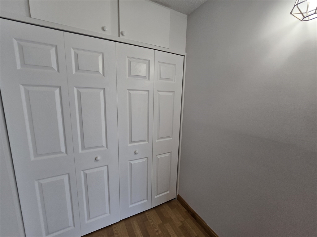 17 Skyline Dr # 3