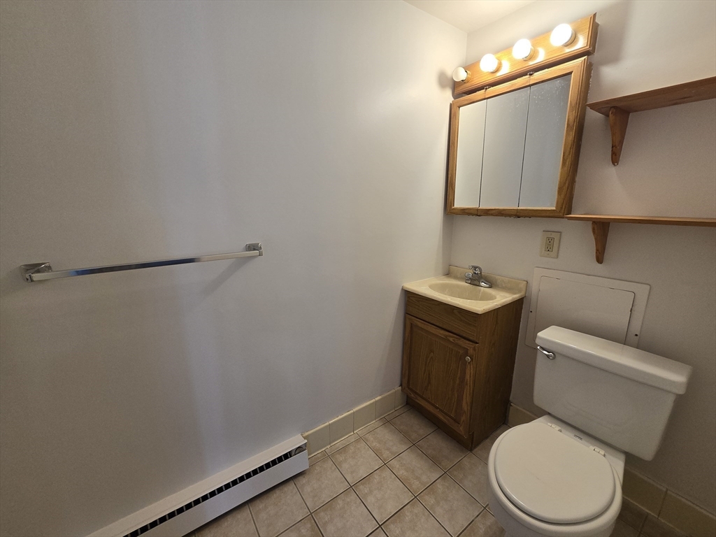 17 Skyline Dr # 3