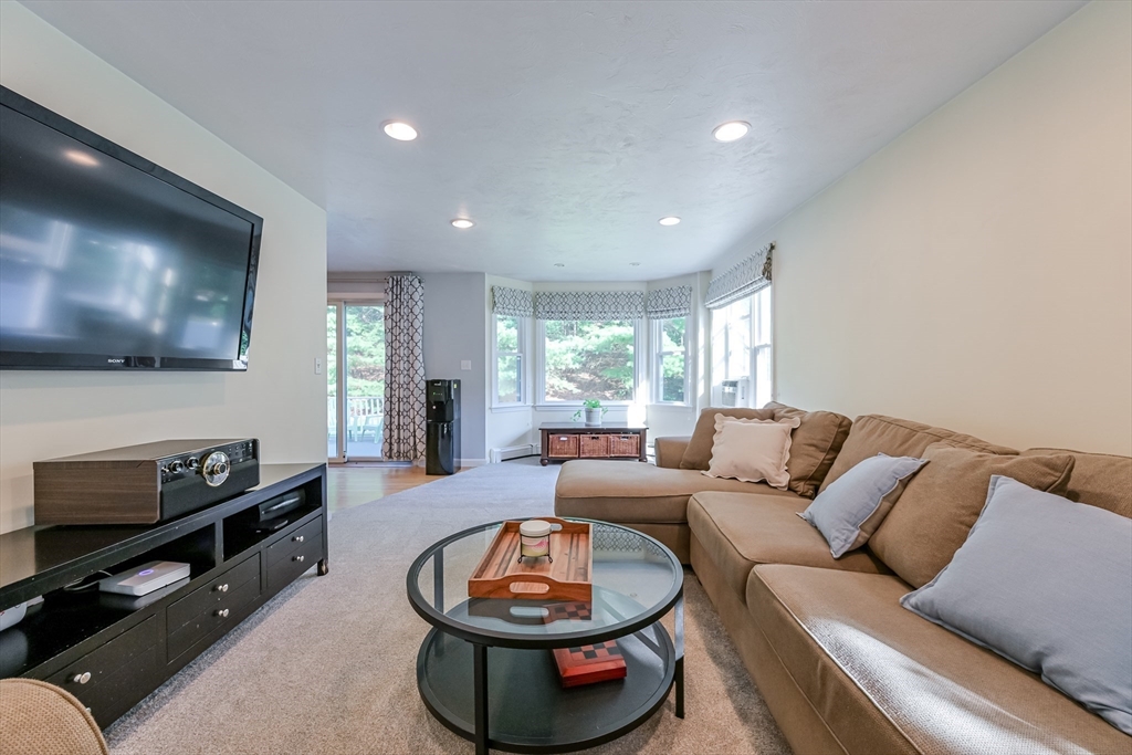 91 Scout Ln