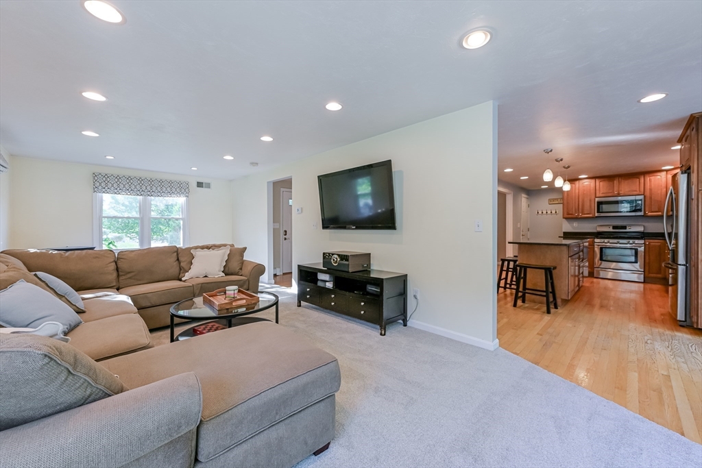 91 Scout Ln