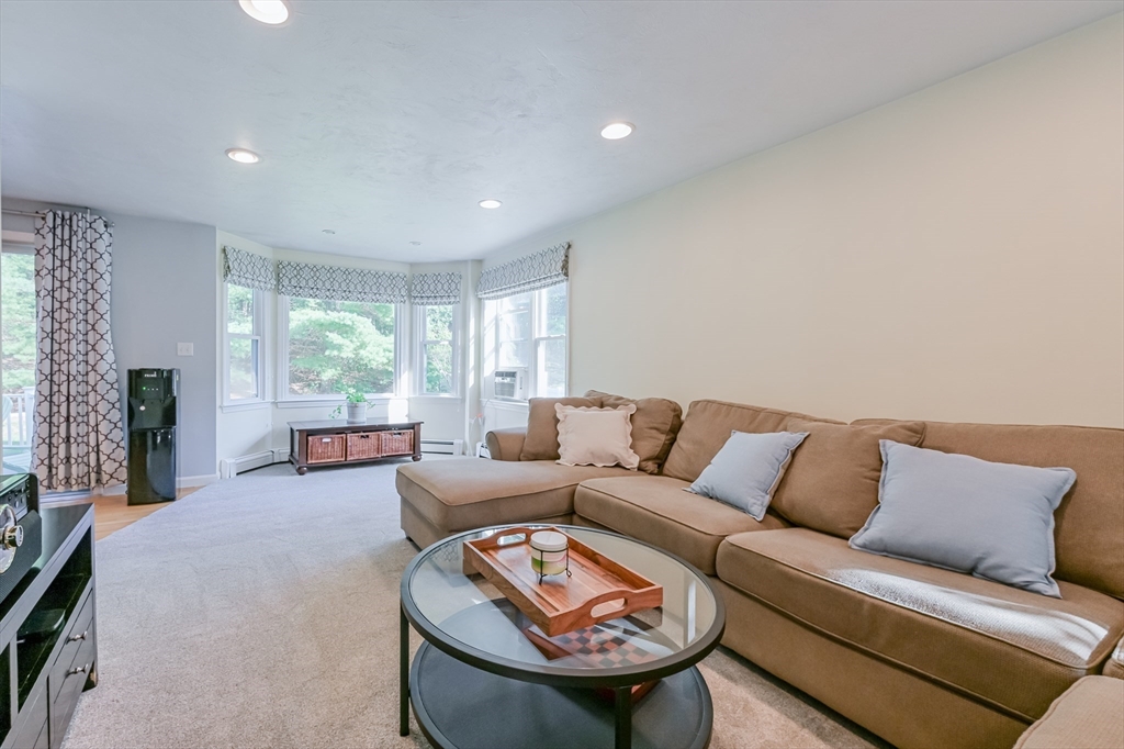 91 Scout Ln