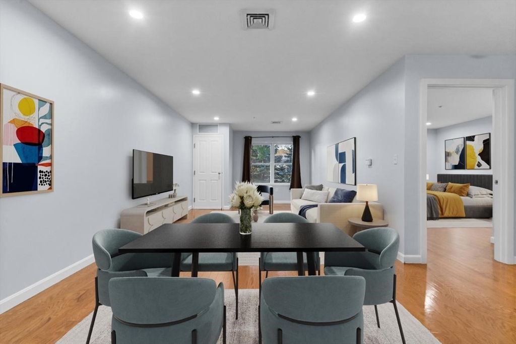 30 Franklin St # 105