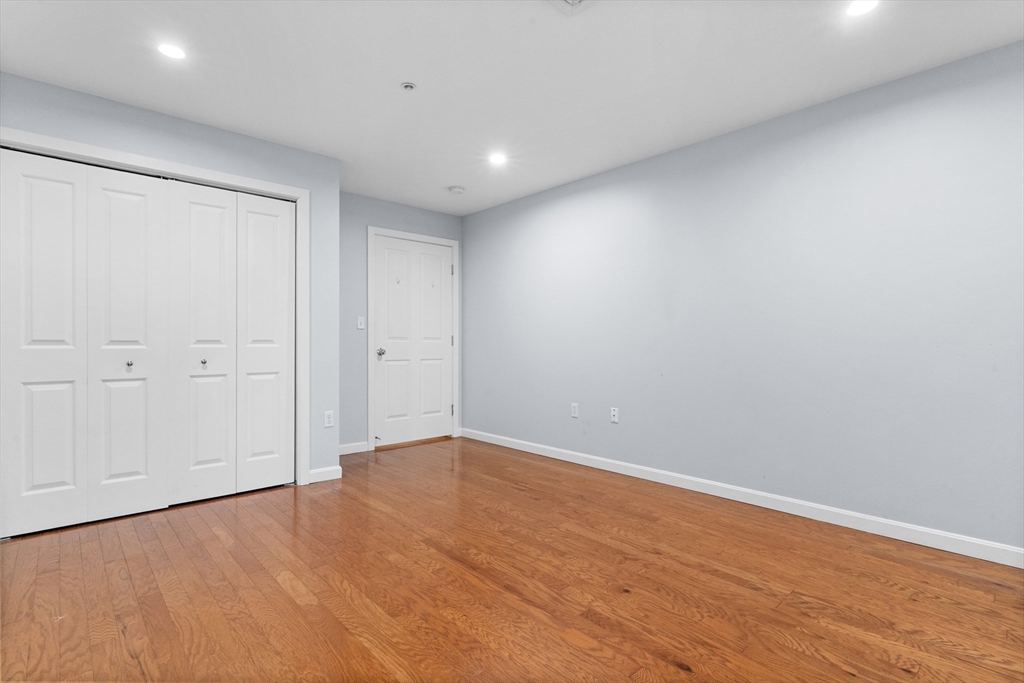 30 Franklin St # 105