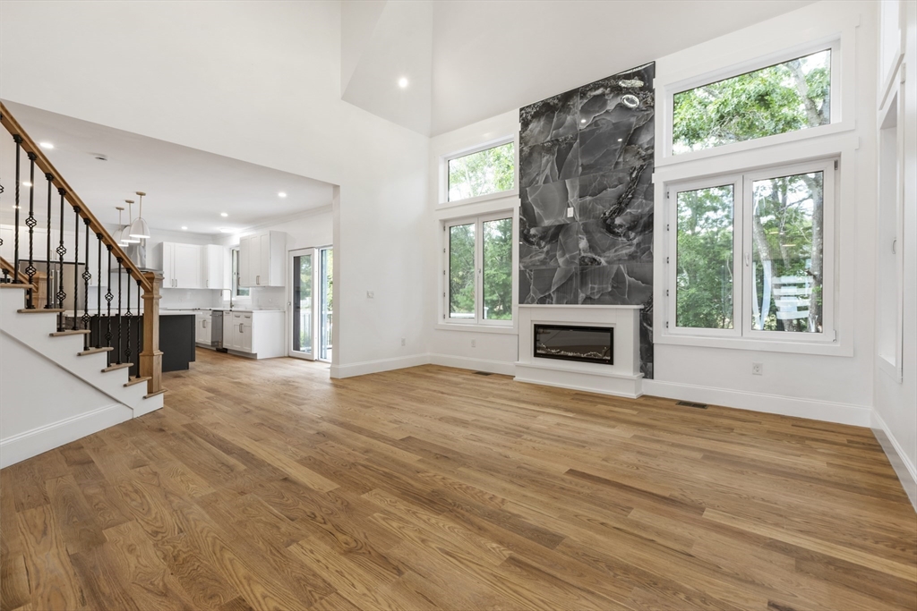 130 Zoar Ave