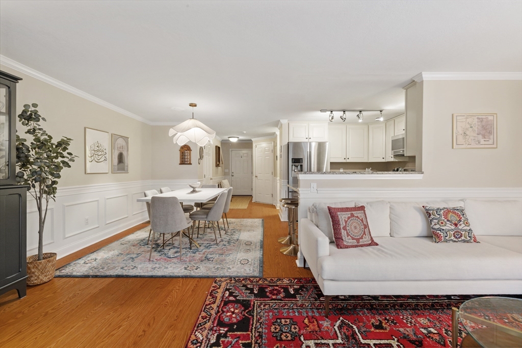 56 John Dr # 56