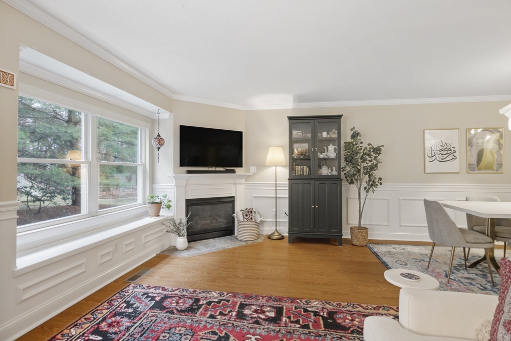 56 John Dr # 56