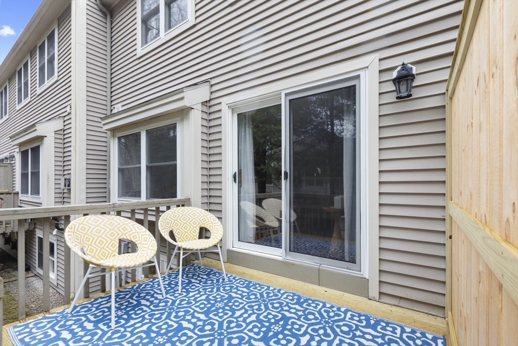56 John Dr # 56