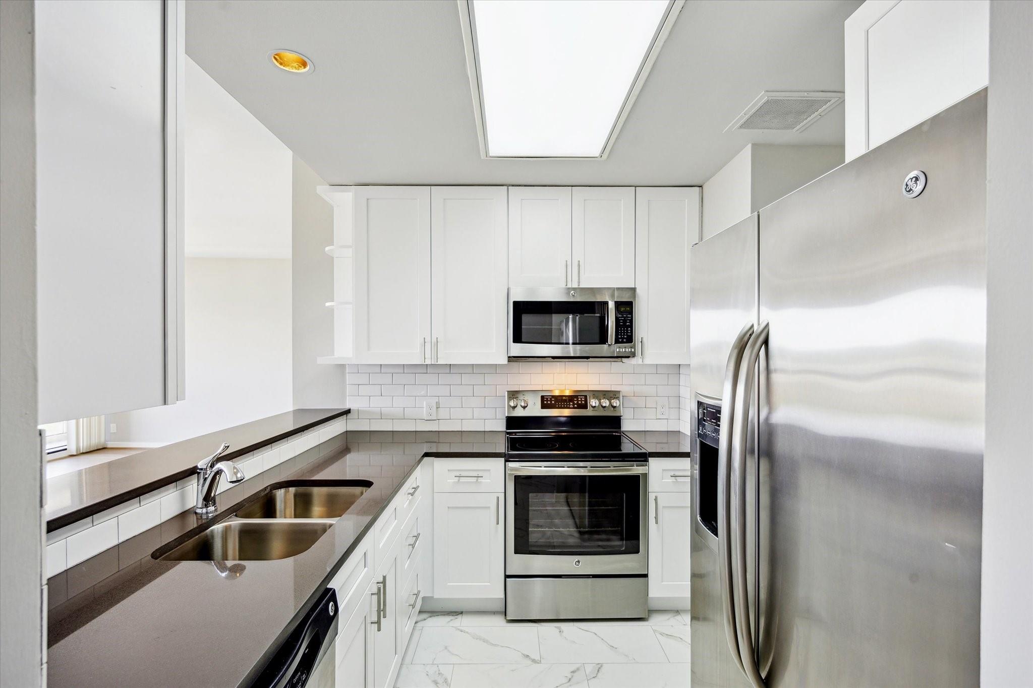 1701 Hermann Drive # 9A