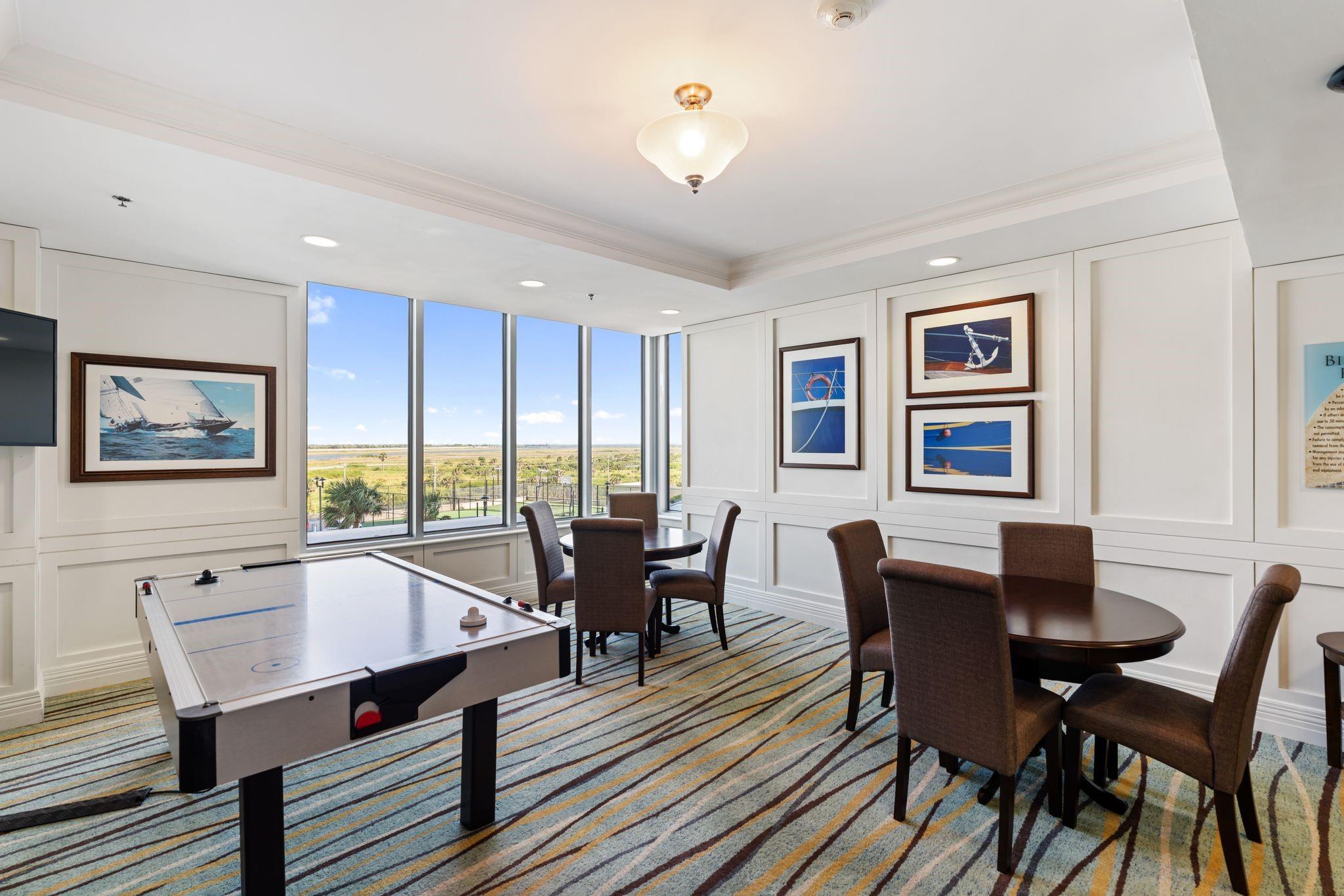 801 E Beach Drive Unit: TW2606