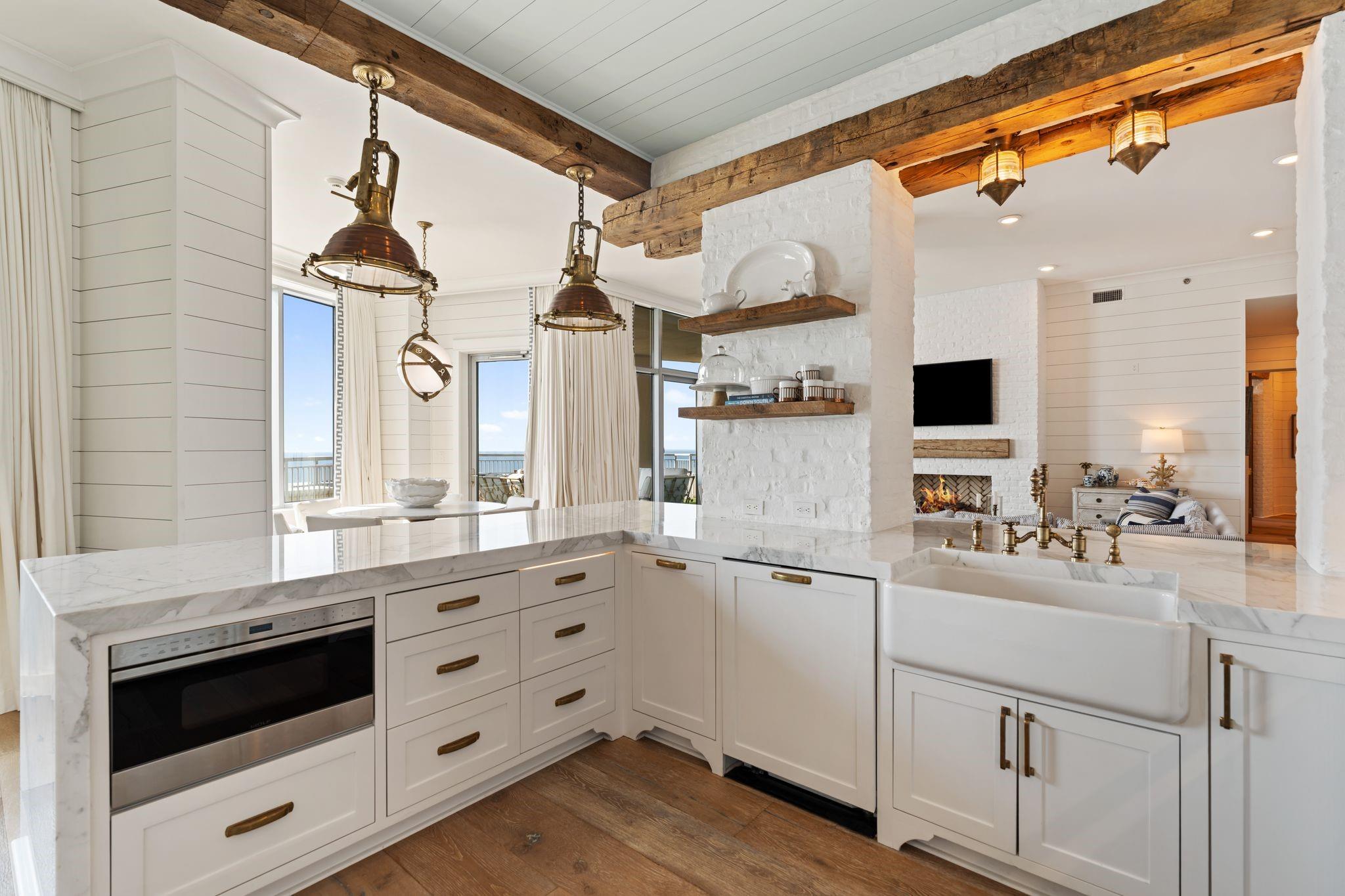 801 E Beach Drive Unit: TW2606
