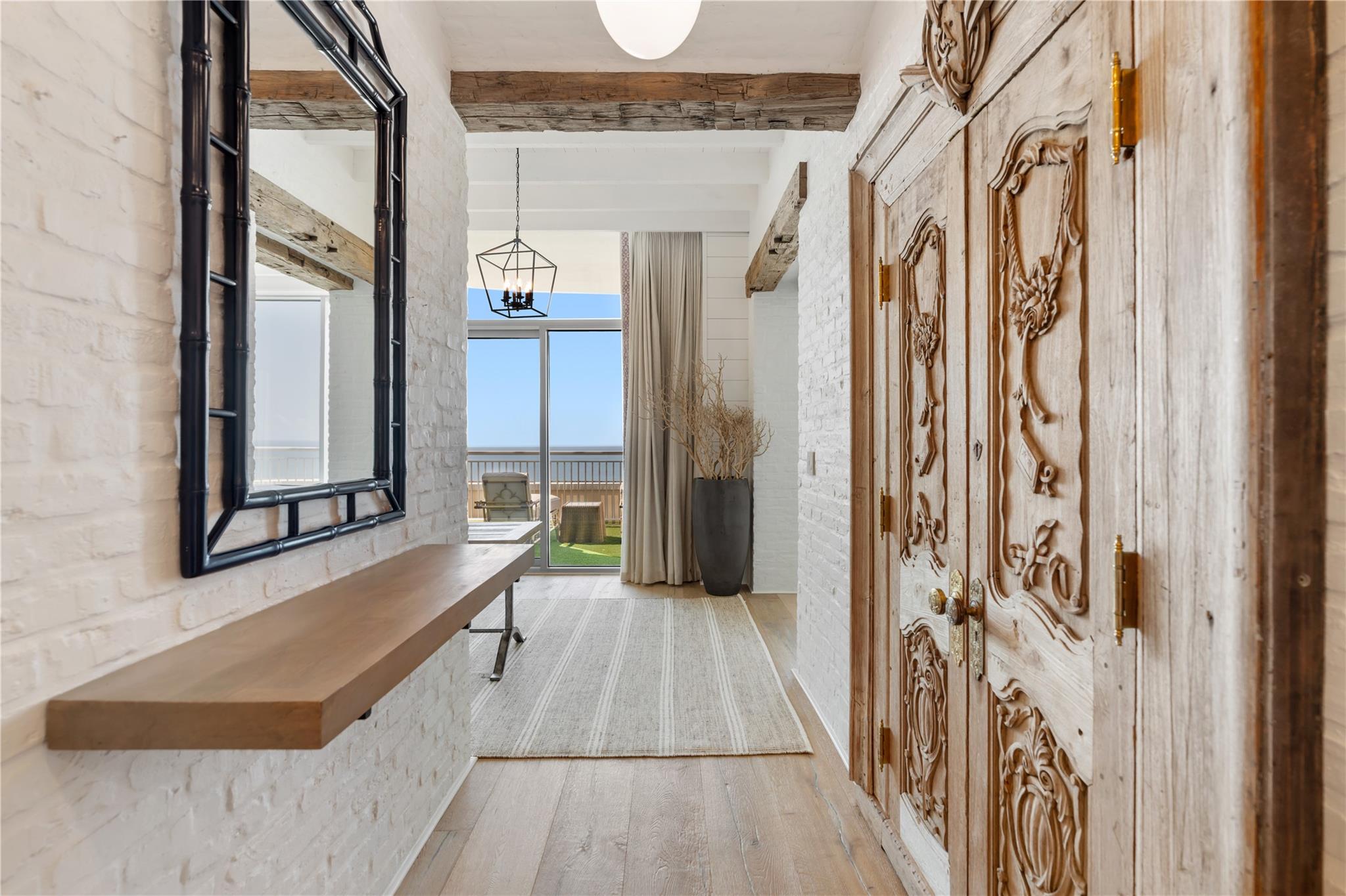 801 E Beach Drive Unit: TW2606