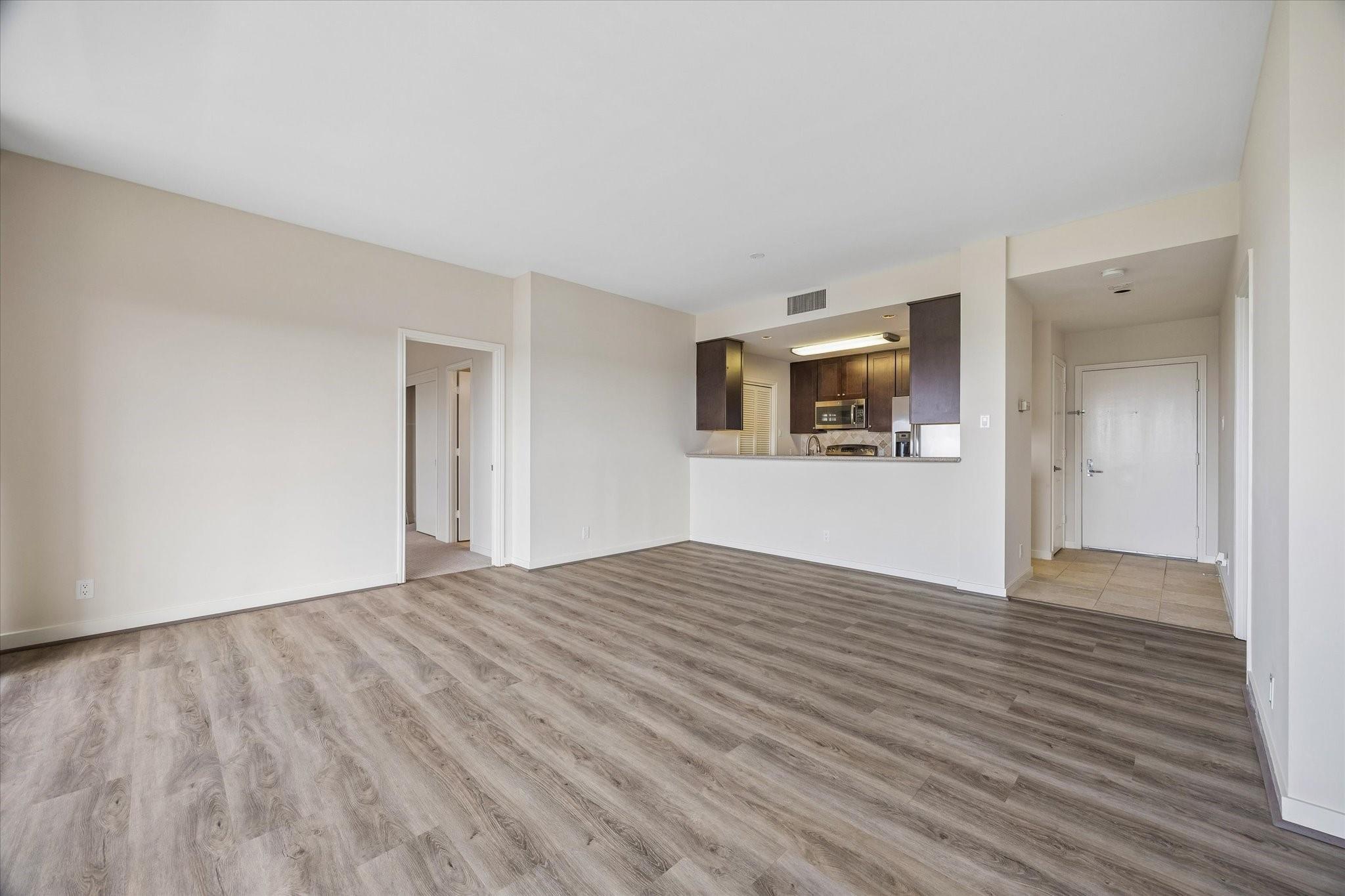 1701 Hermann Drive # 17D