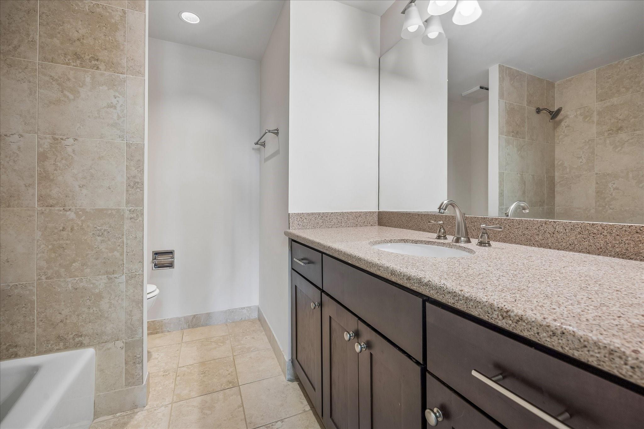 1701 Hermann Drive # 17D