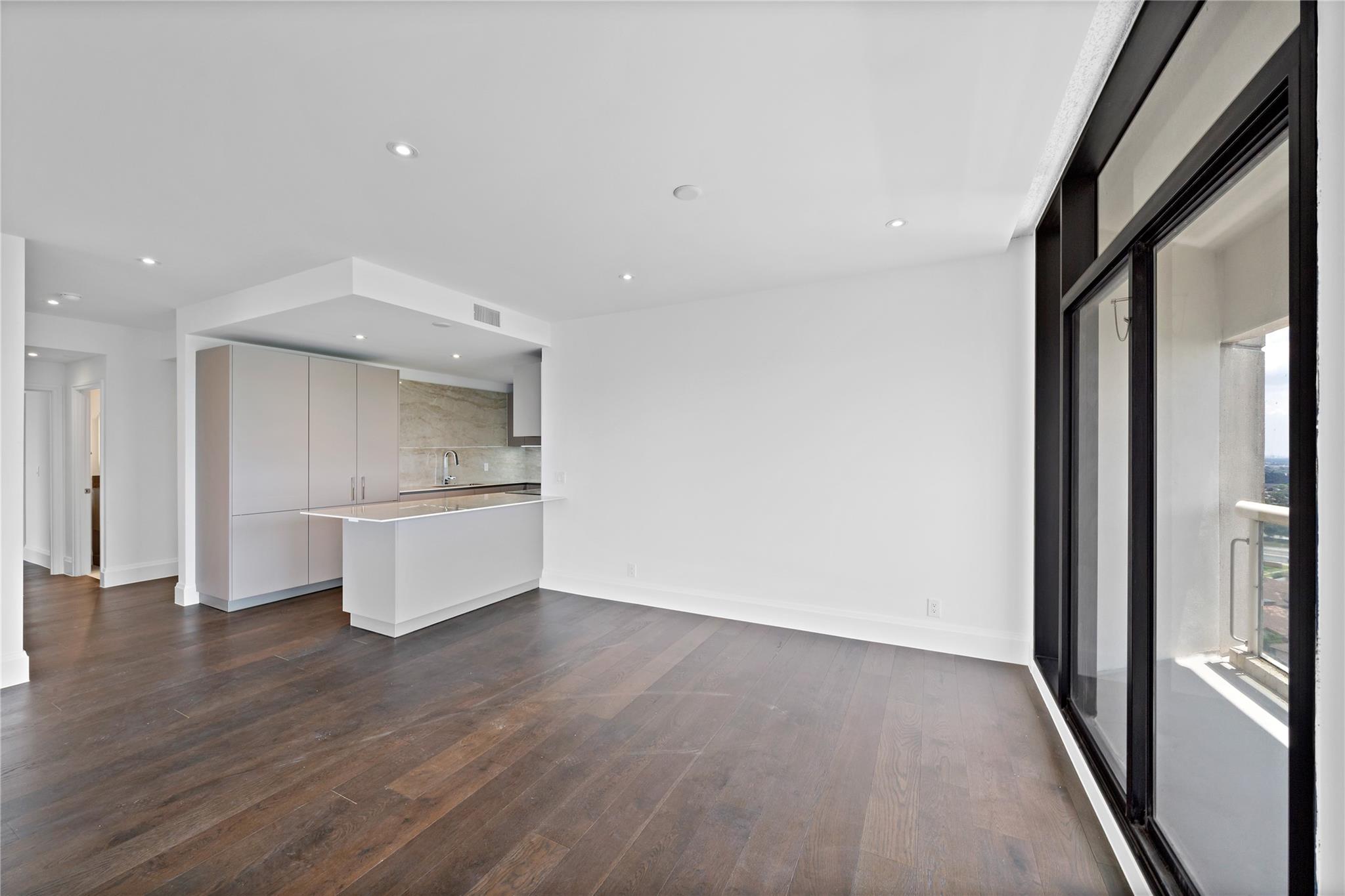 1701 Hermann Drive # 21F