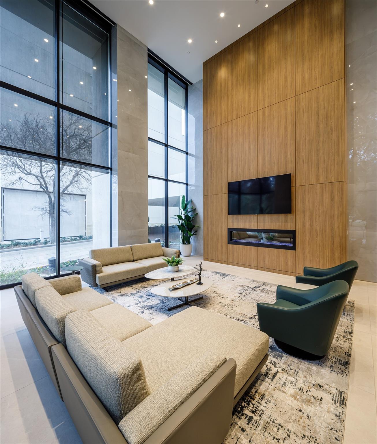 1701 Hermann Drive # 21F