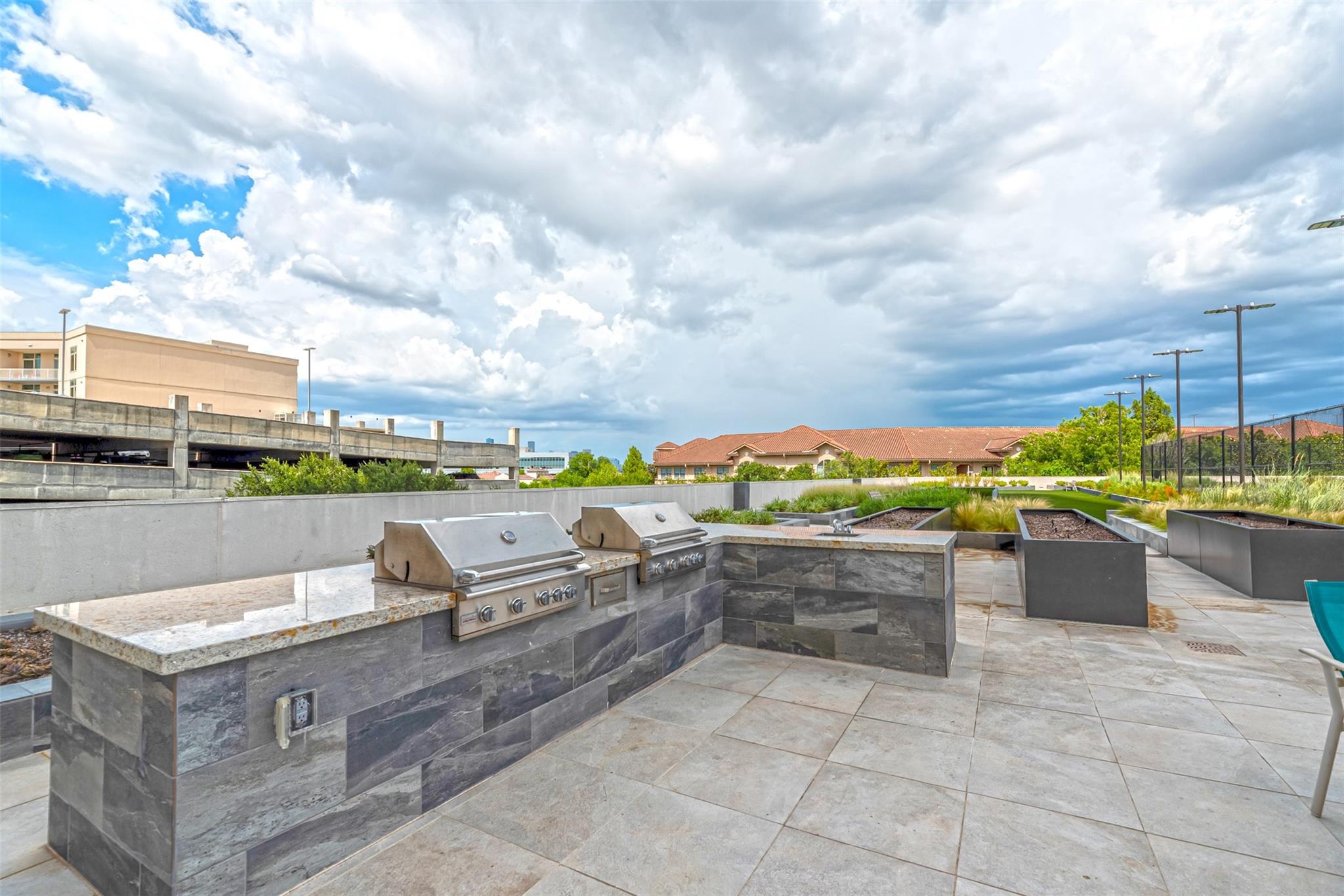 1701 Hermann Drive # 21F